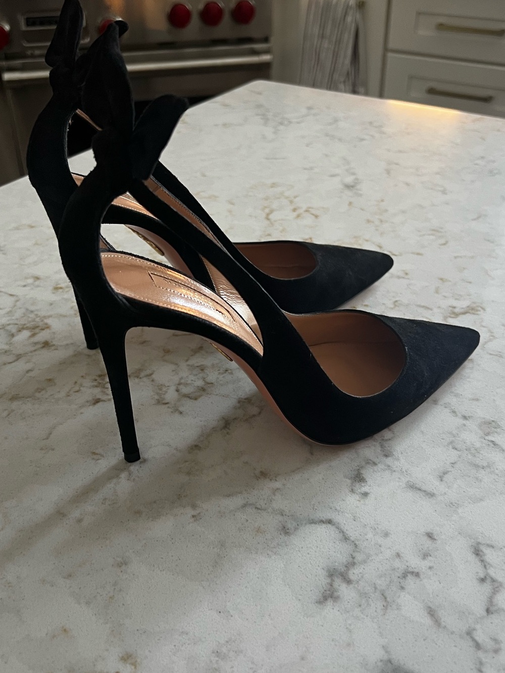 Aquazzura Firenze Black Suede Pointed Bow-Back Stiletto Pumps